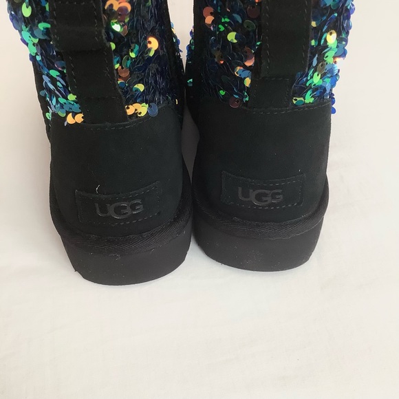 Authentic UGG Classic Mini Stellar Sequin Boots - Picture 7 of 10
